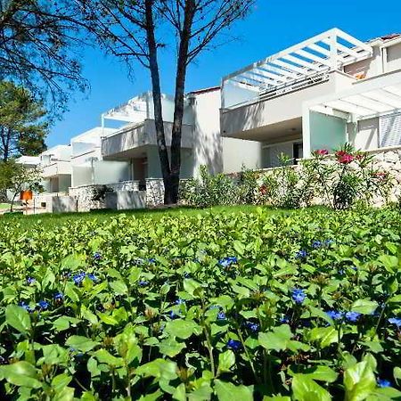 Apartment Holiday Village Zaton Нін Екстер'єр фото
