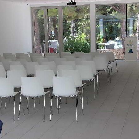 Apartment Holiday Village Zaton Нін Екстер'єр фото